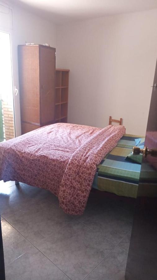 Sunny Room In A Shared Apartment In Rubí Εξωτερικό φωτογραφία